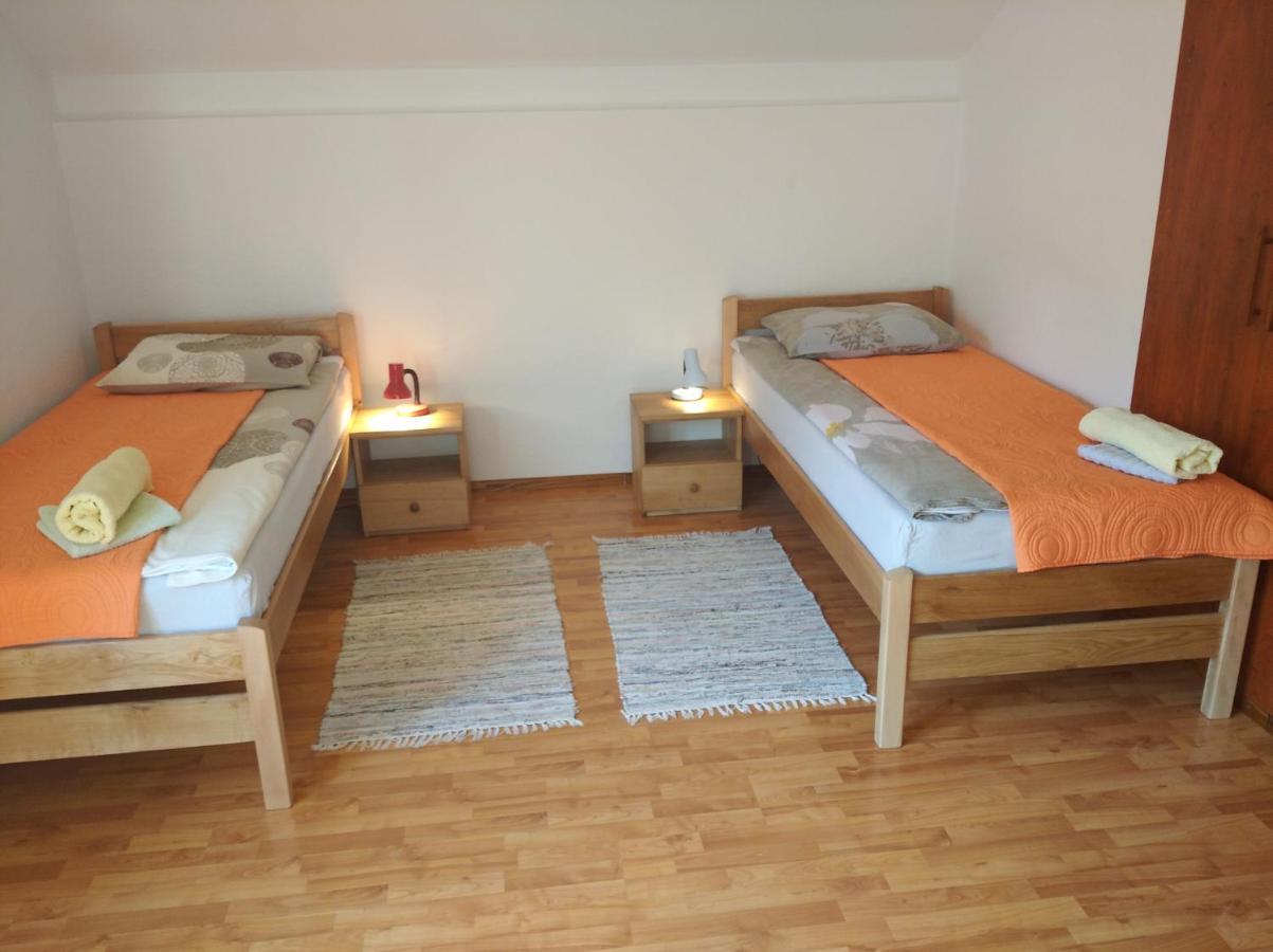 Rooms Nada Zunic Knin Exterior foto